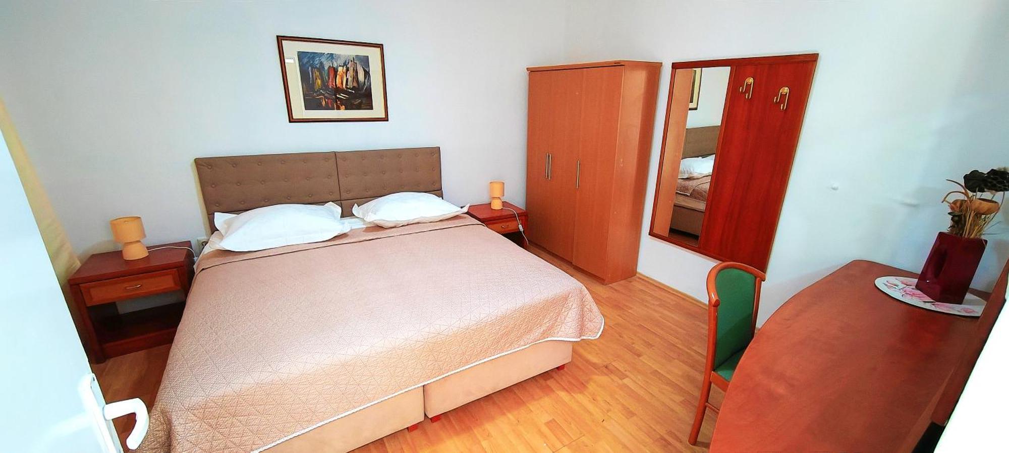 Apartments Jadranka Tučepi 部屋 写真