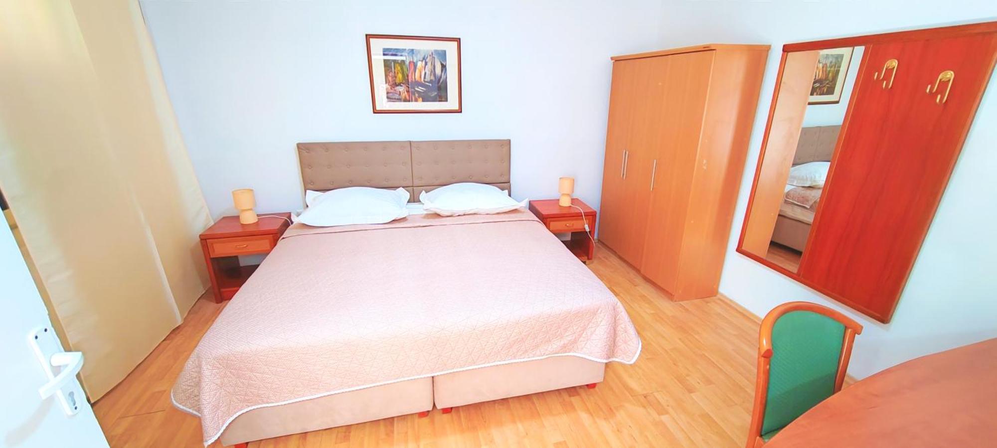 Apartments Jadranka Tučepi 部屋 写真