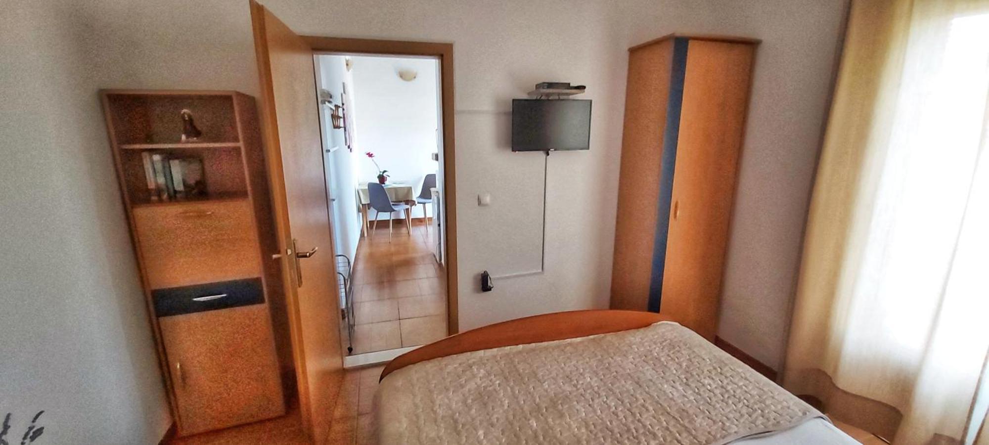 Apartments Jadranka Tučepi エクステリア 写真