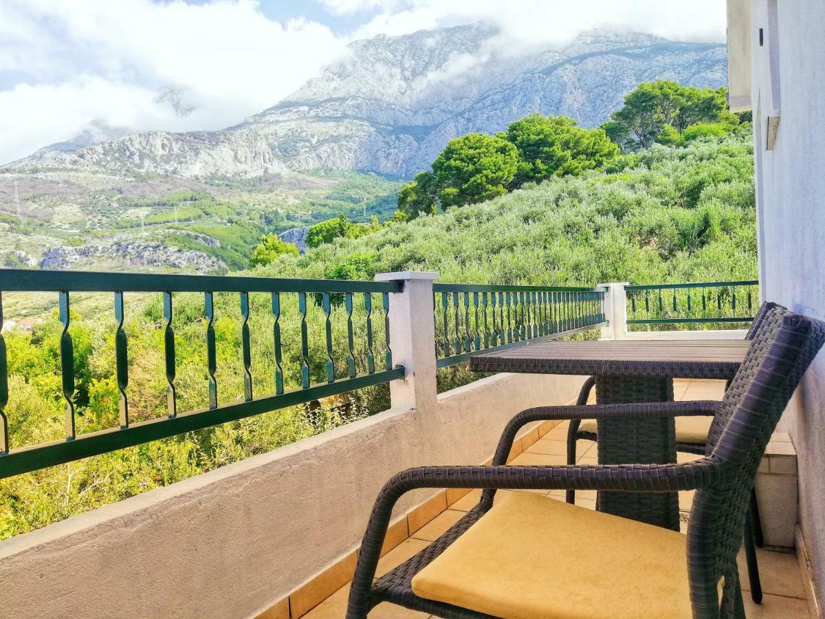 Apartments Jadranka Tučepi エクステリア 写真