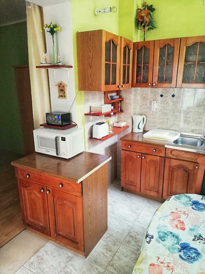 Apartments Jadranka Tučepi エクステリア 写真
